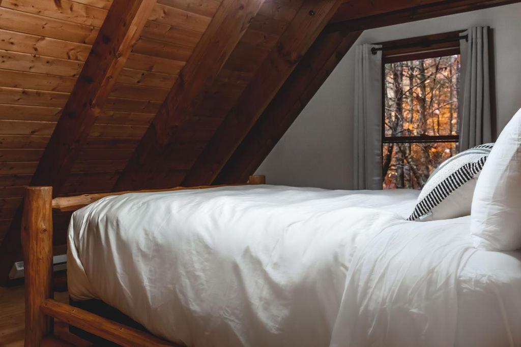Deer Run Cabin At 36 North - Hot Tub Purlear ภายนอก รูปภาพ